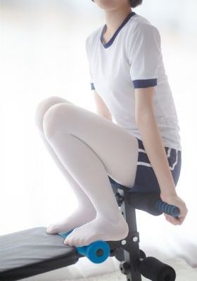 年轻漂亮的继母