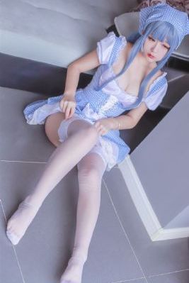 淑芬大腿内又痒了