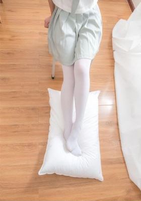 两对夫妇交换4p交换视频