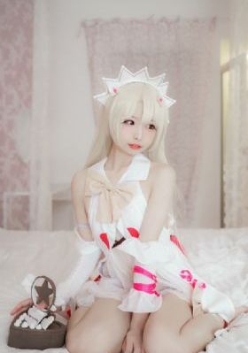 日韩美女乱淫aaa高清视频