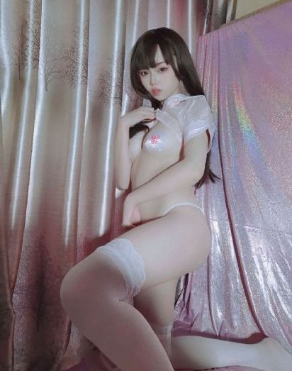 海滩厕偷窥免费视频