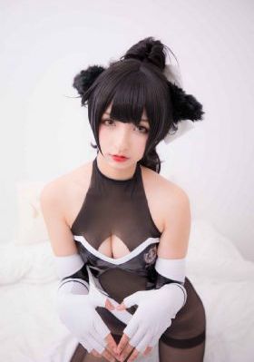 师尊被迫张腿承欢男男h图