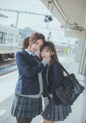 韩国女大学生的沙龙室