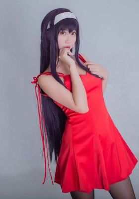 色小组